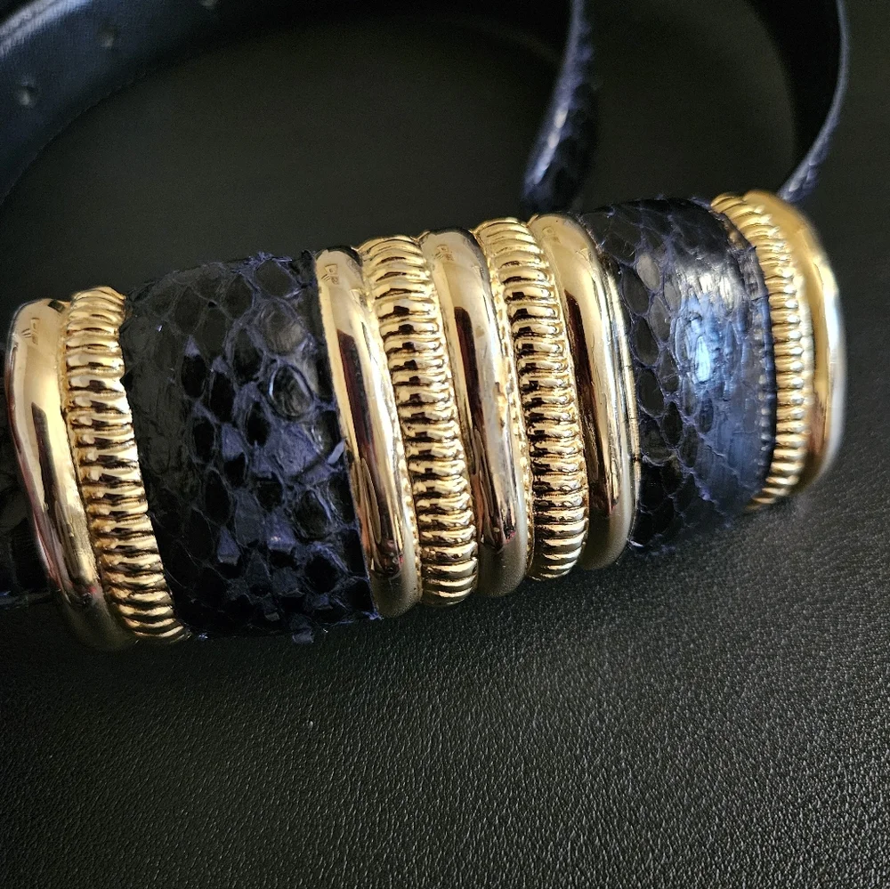 Vintage Women's Leather Shop Navy Blue Snakeskin Embellished Buckle Belt Size L